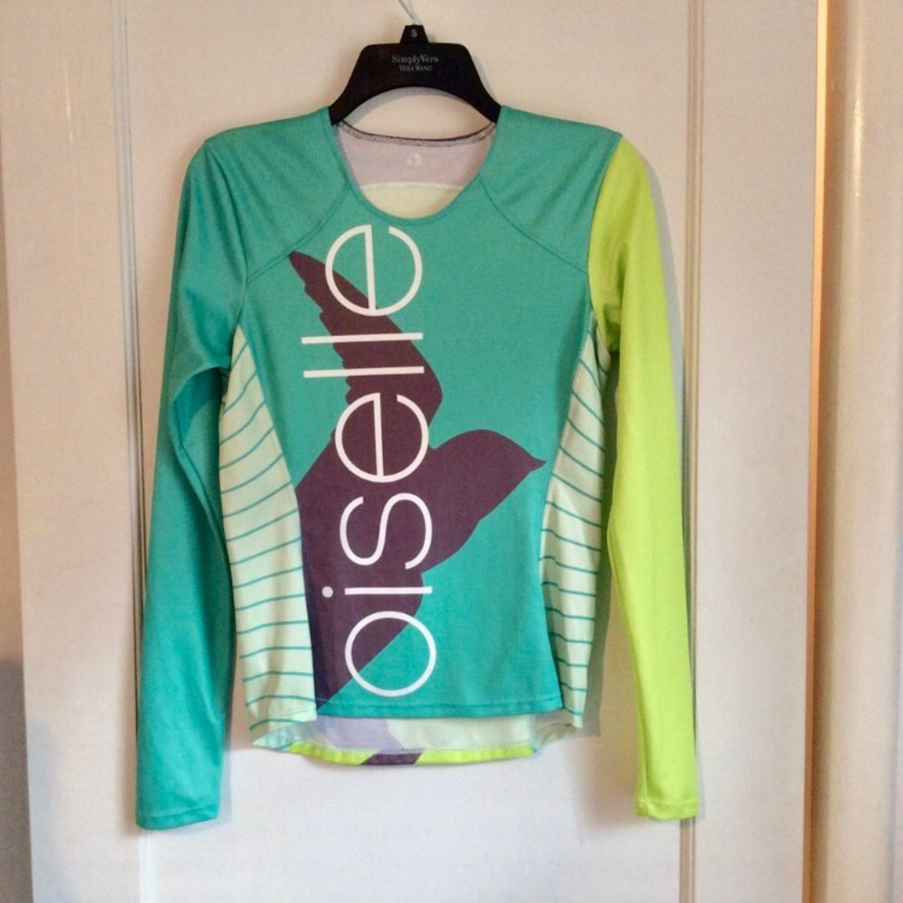 Oiselle long sleeve top